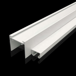 Λευκή σκόνη βαμμένη με αλουμίνιο Extrusion Slideway Use Frame Profile